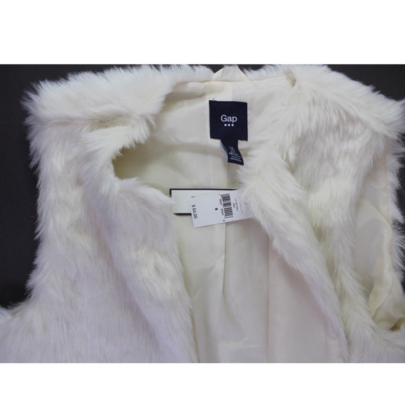 Gap NWT Faux Fur Natural Ecru Oversized Open Vest Small Medium Bloggers Favorite - Picture 4 of 11